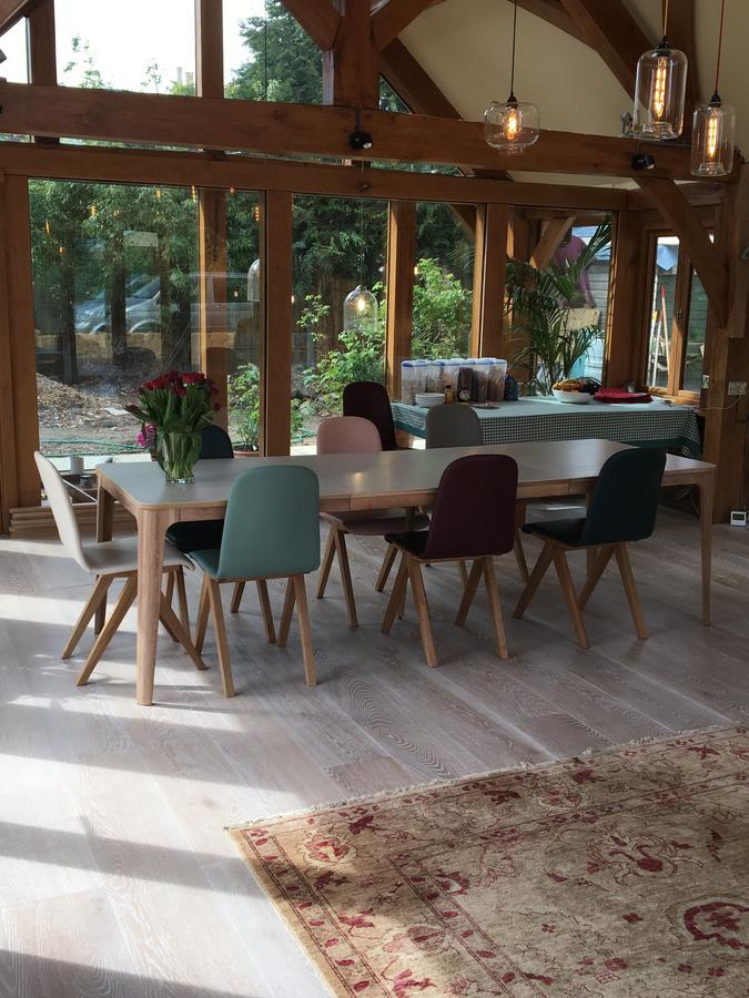 Heathrow Cottages Staines-upon-Thames Ngoại thất bức ảnh